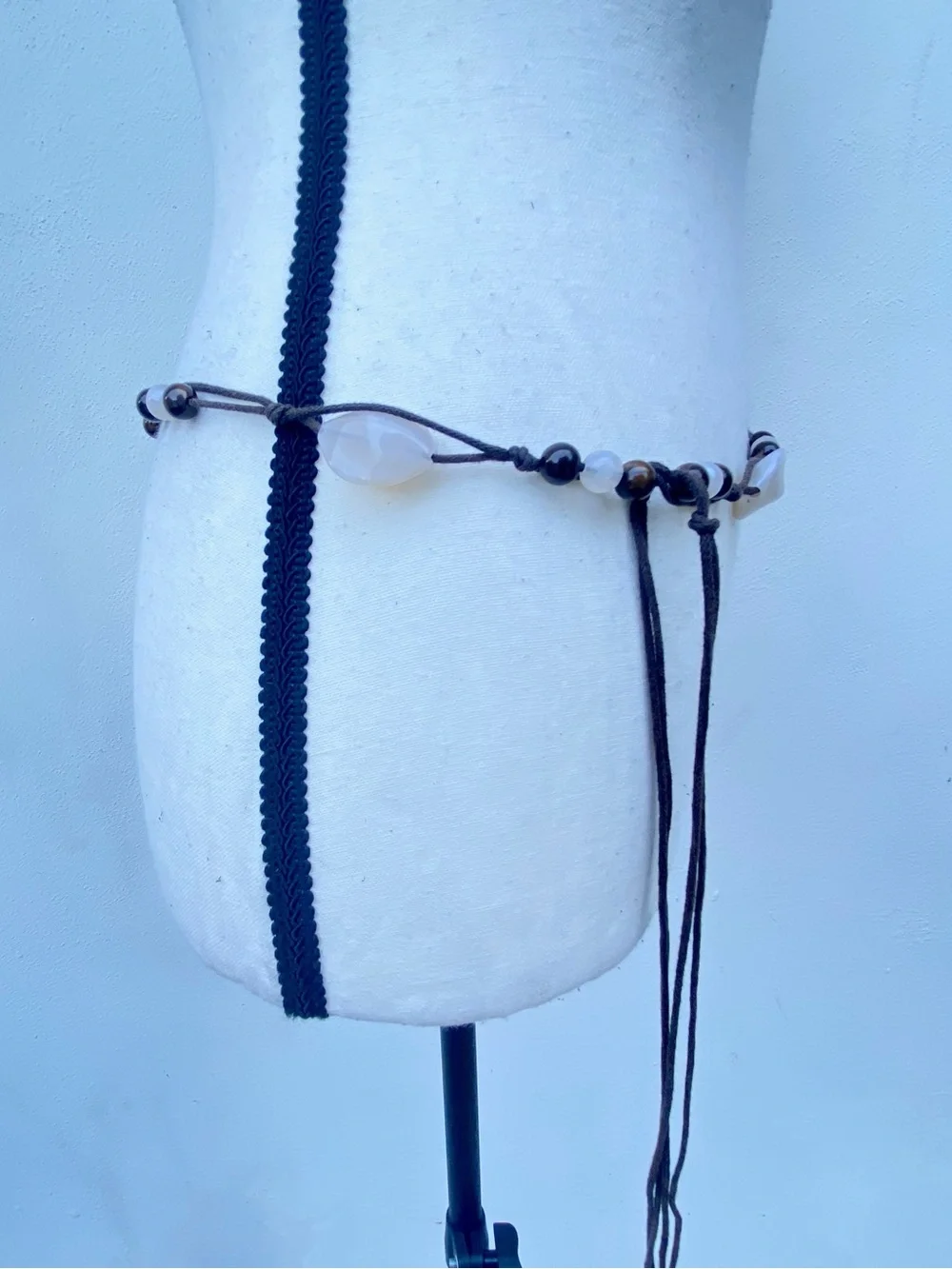 Y2K Cream Stone & Brown Bead Rope Belt One Size
